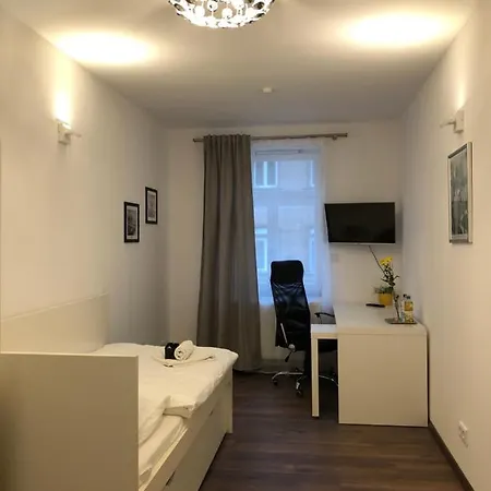 New Private Rooms Fürth Eksteriør billede