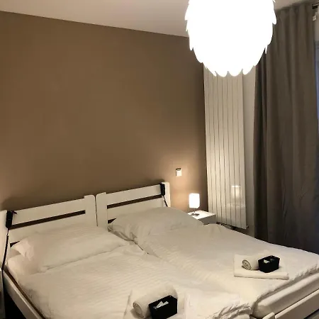 New Private Rooms Fürth Eksteriør billede