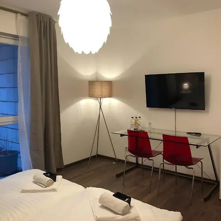 New Private Rooms Fürth Eksteriør billede